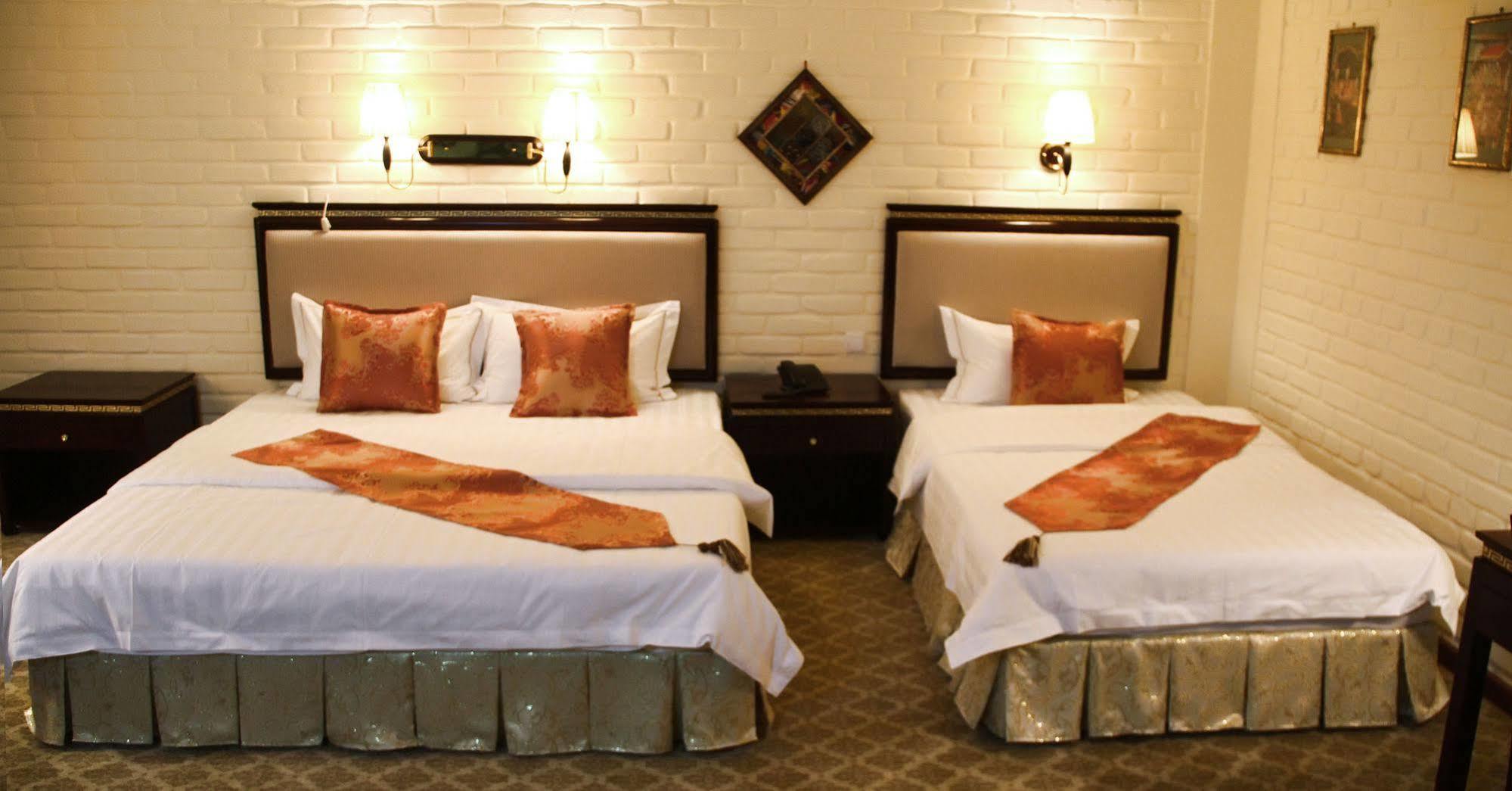 Hotel Grand Samarkand Superior - A Zewnętrze zdjęcie
